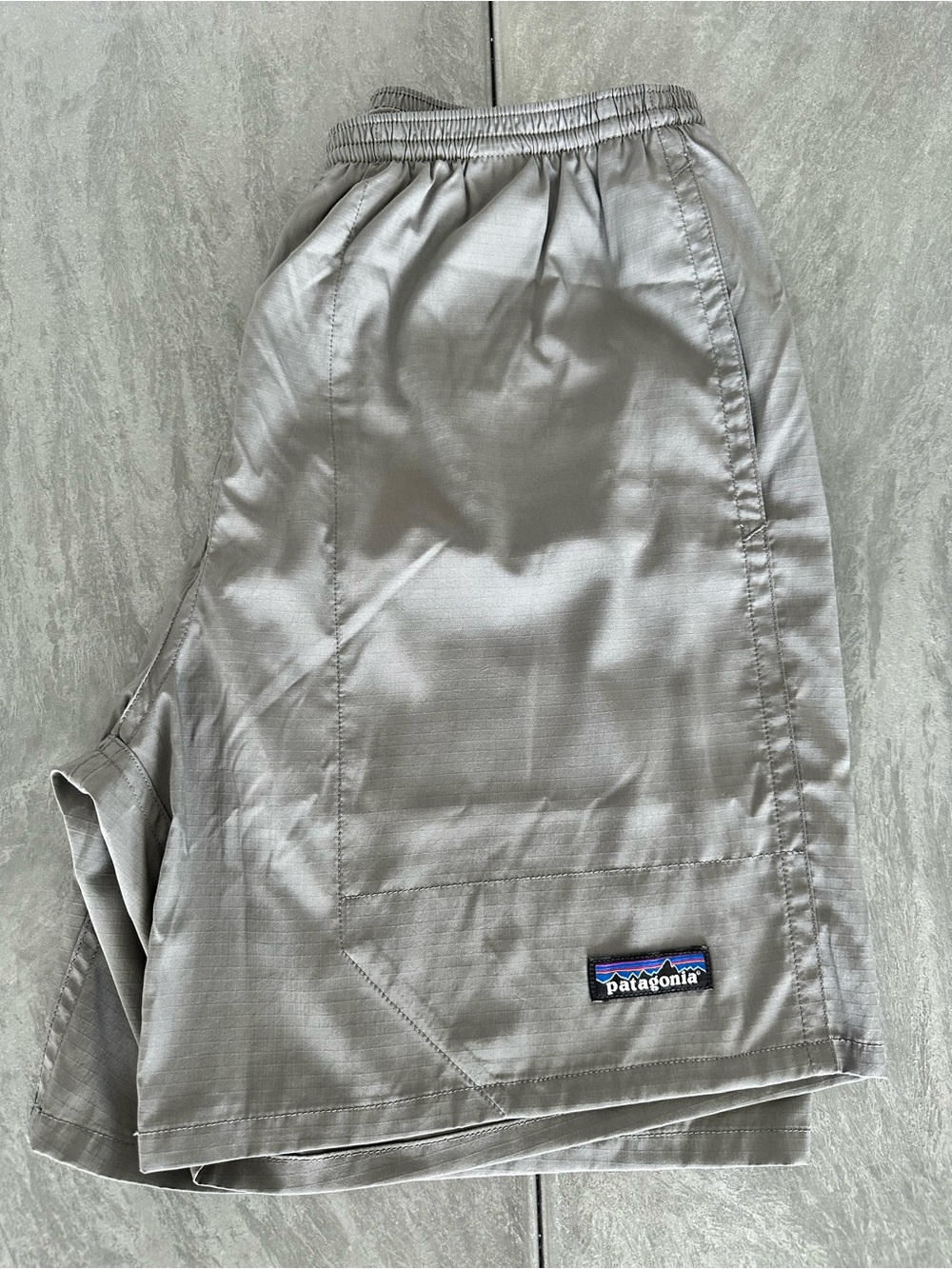 Patagonia Light Gray Elastic Waist Outdoor Shorts
